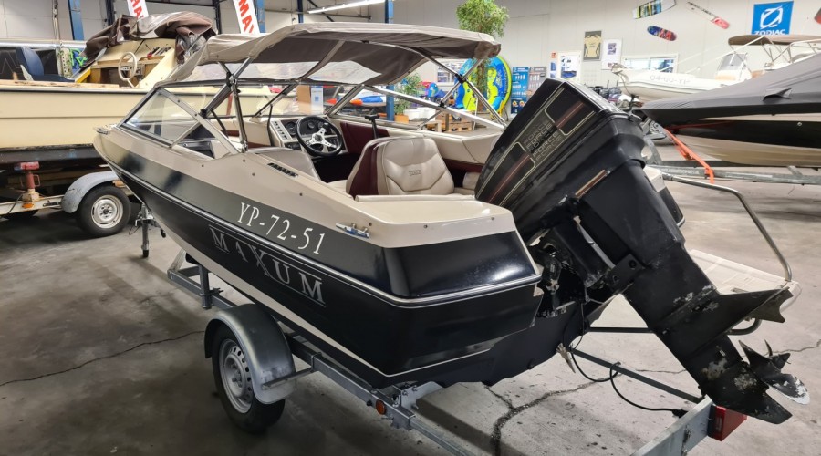 Maxum 1600 Bowrider