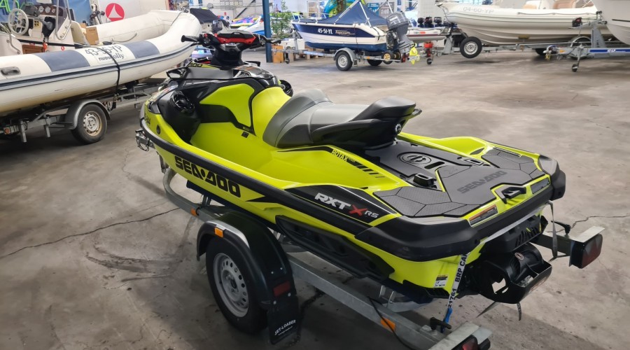 Sea Doo RXT-X 300RS