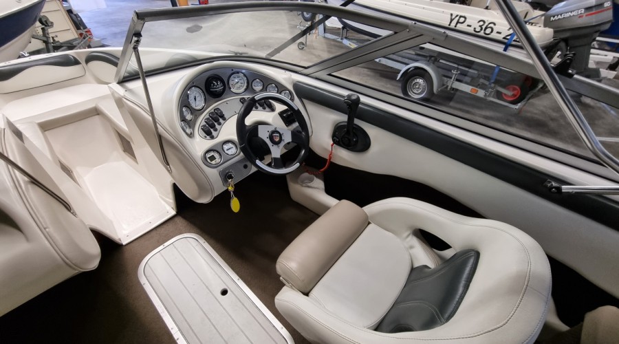 Mooie Mariah SX18 4,3 V6 
