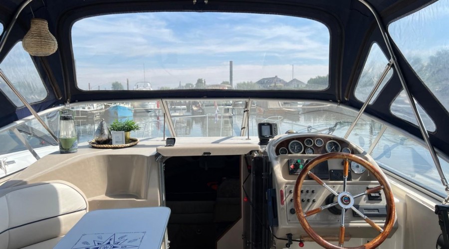 Bayliner 2855 (zéér compleet)