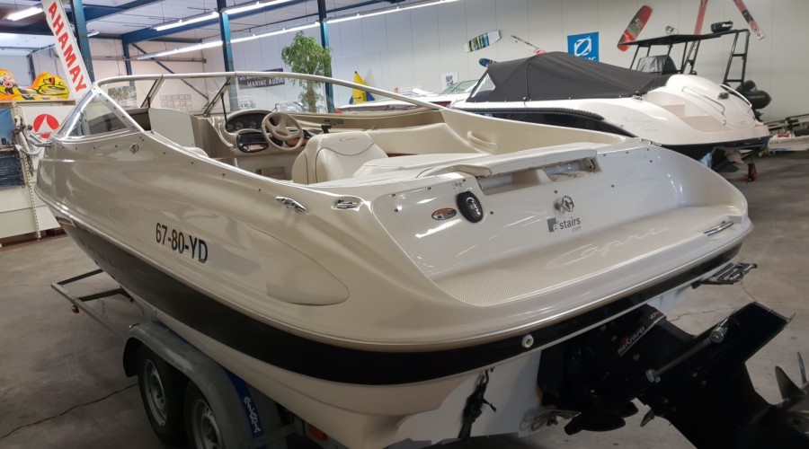 Zeer nette Bayliner 2052 LS Capri cuddy uit 1999